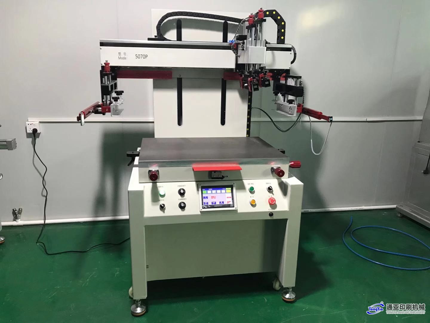 TYS-5070D電動(dòng)吸氣式平面絲印機(jī)